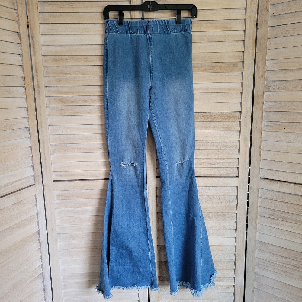 Newbury Kustom Pull On Light Blue Flared Wide Leg Fray Jeans Pants Size Small